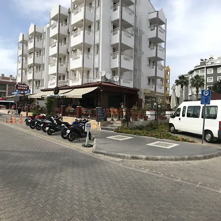 Hotel apartamentowy Turan 3*