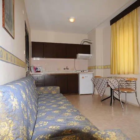Turan Lejlighedshotel 3*